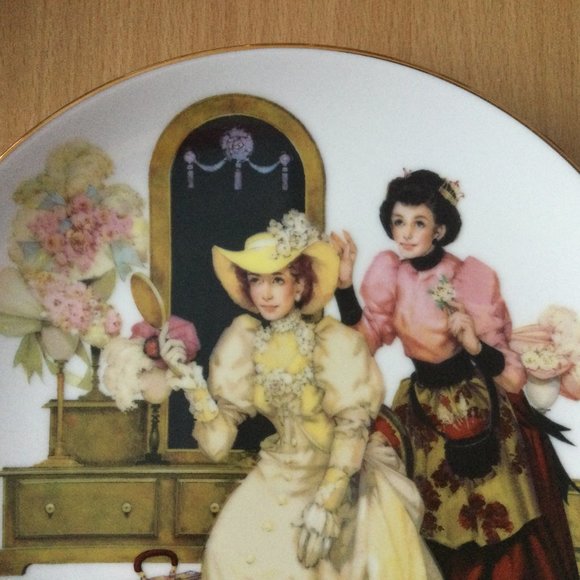 AVON president's club award collector plates "Success" 2005-2006 8.5" - Picture 2 of 6